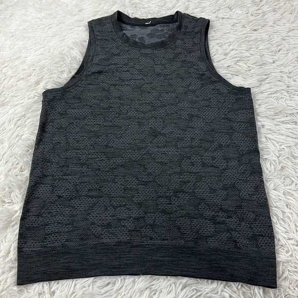 lululemon athletica Tops - Lululemon Breeze By Muscle Tank Polar Spots Titanium / Black